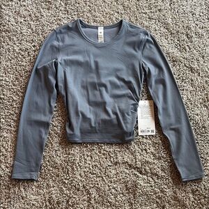 🩶Lululemon Long-sleeve Top!🩶